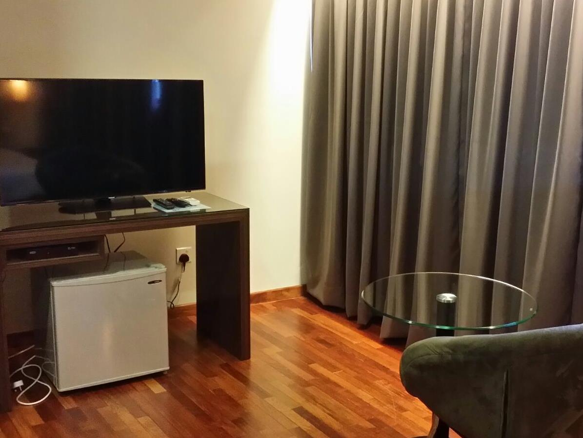 קואנטאן Riverside Boutique Hotel מראה חיצוני תמונה