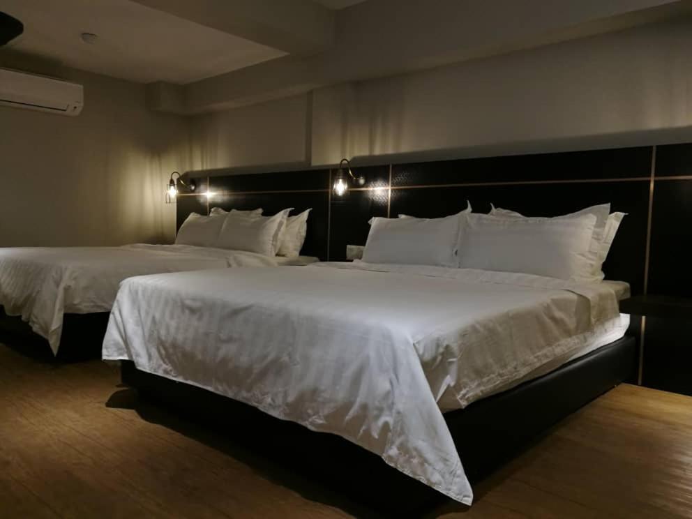 קואנטאן Riverside Boutique Hotel מראה חיצוני תמונה